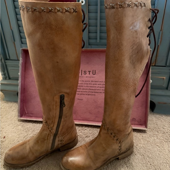 New Manchester III Icicle Bed Stu Rustic Tan Leather riding Boots 7.5 $450 - Picture 12 of 14